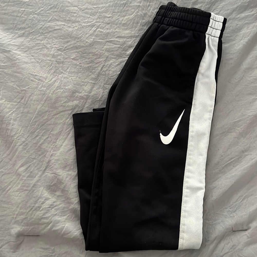 Boys Nike sweat pants